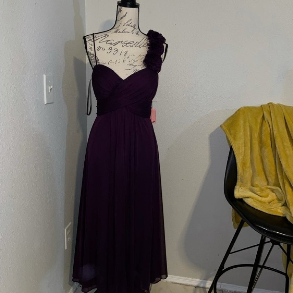 Betsy & Adam Beautiful Prom Dress - PLUM